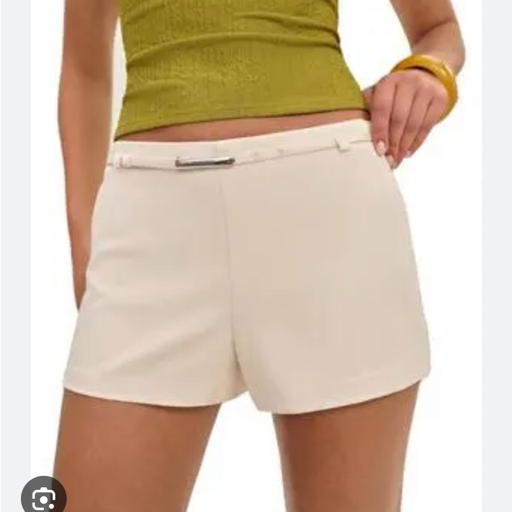 Reformation June Cream Low Rise Shorts NWT
